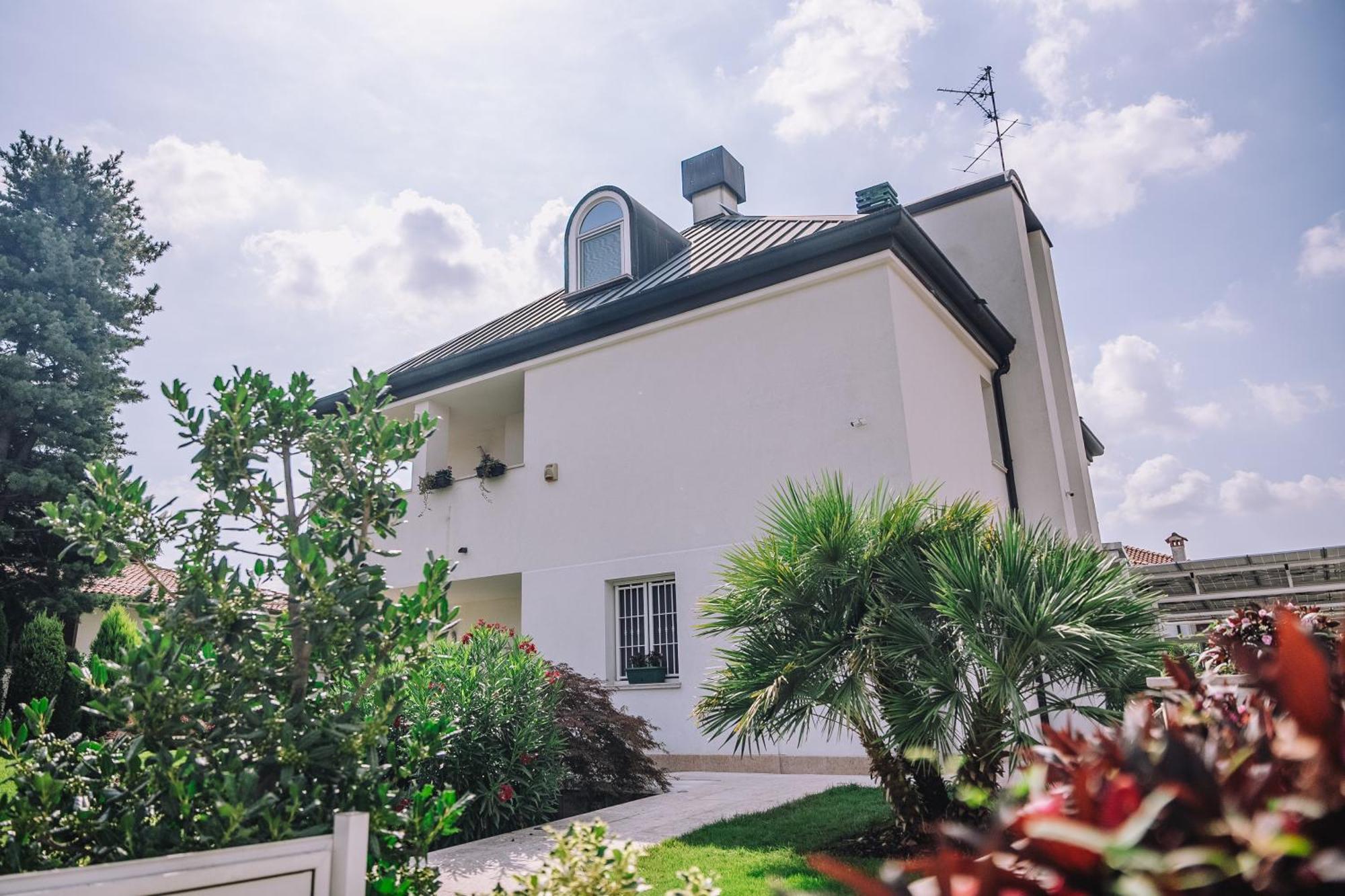B&B Luxury Italian House Rho Eksteriør bilde