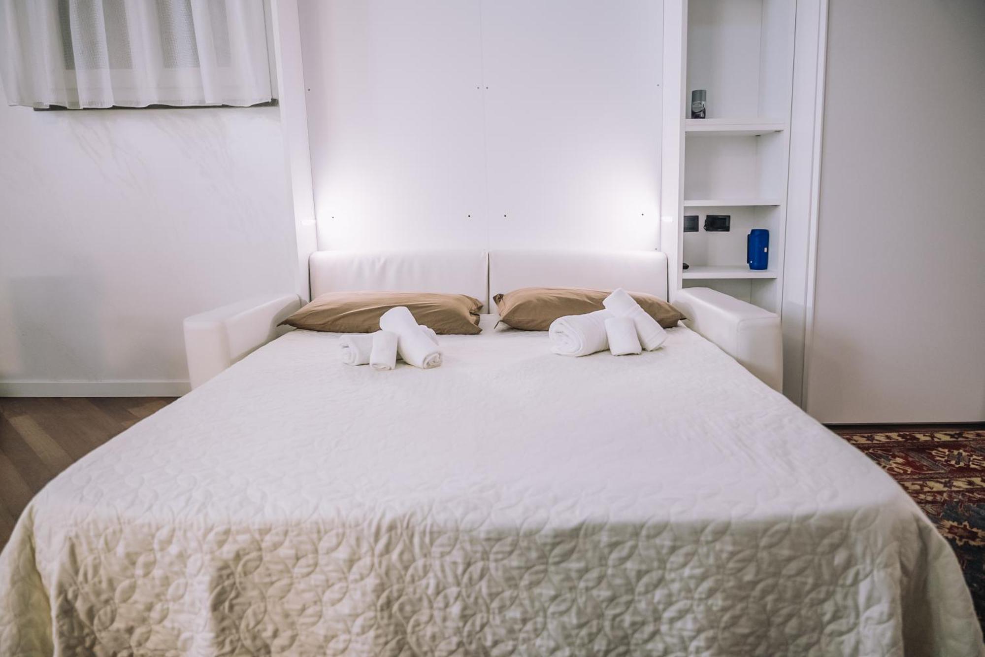 B&B Luxury Italian House Rho Eksteriør bilde