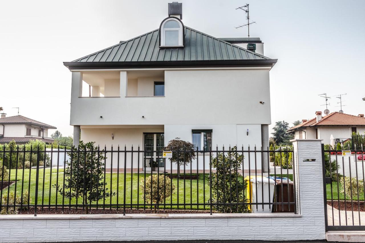 B&B Luxury Italian House Rho Eksteriør bilde